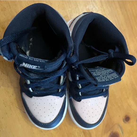 Nike Air Jordan 1 High OG Atmosphere/Bubble Gum CU0450-641 Child Shoe 9C - Picture 3 of 10